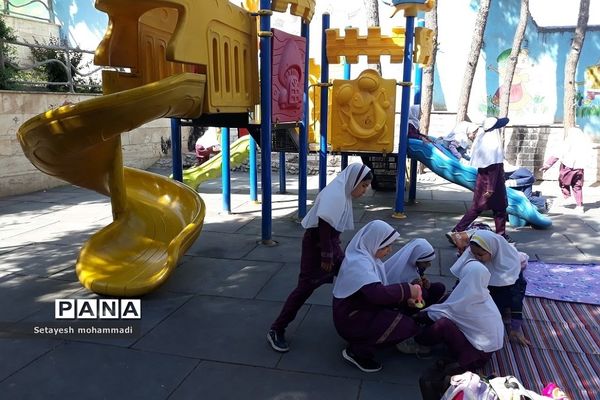 اردوی دانش‌آموزان دبستان حضرت زهرا(س) ۲ رودهن در آخرین روز سال تحصیلی
