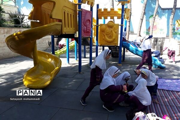 اردوی دانش‌آموزان دبستان حضرت زهرا(س) ۲ رودهن در آخرین روز سال تحصیلی