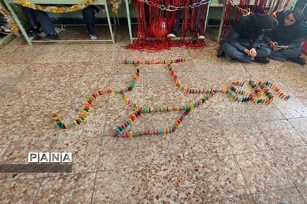 برگزاری جشنواره ریاضی در دبیرستان شهید‌باهنر ناحیه دو کرج