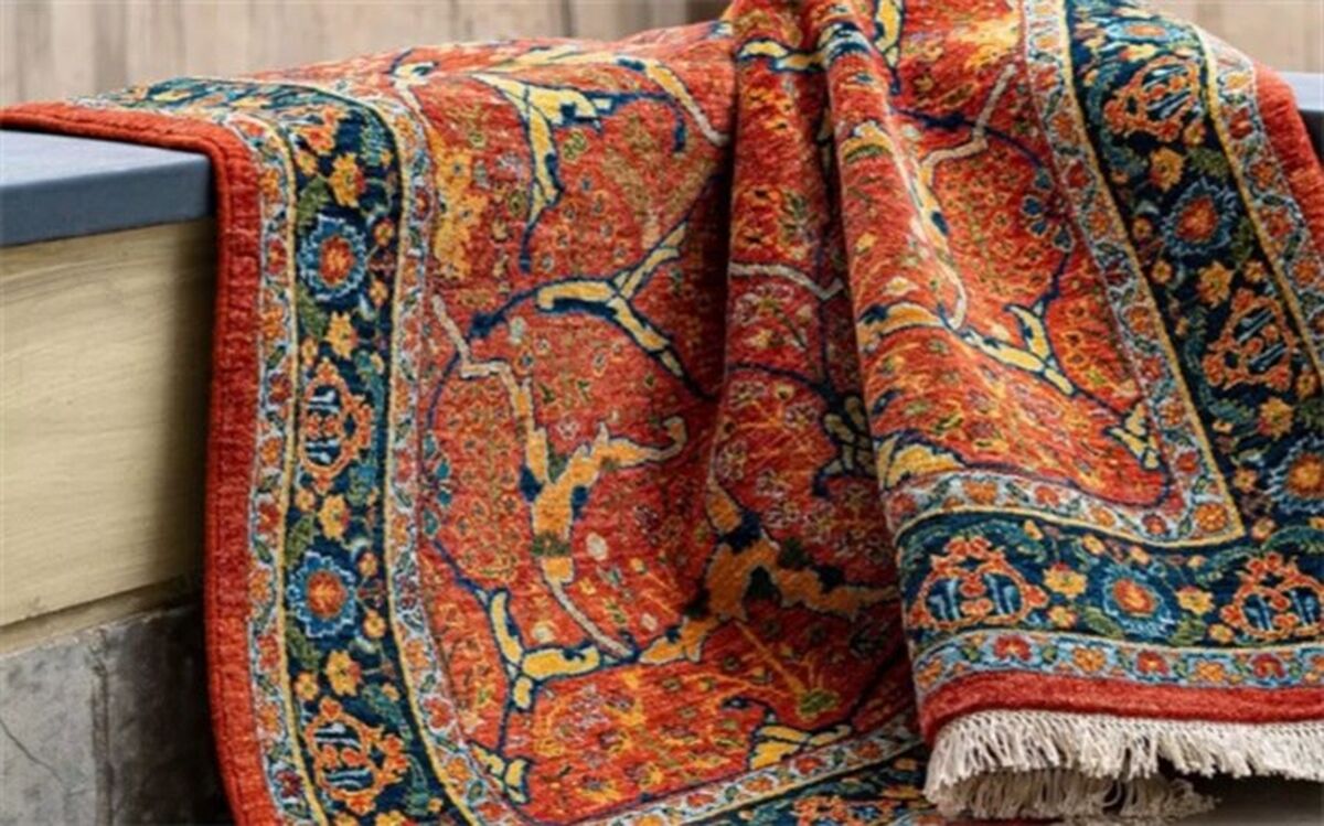 رونمایی از ۳۲ قطعه فرش تاریخی در موزه ملی فرش