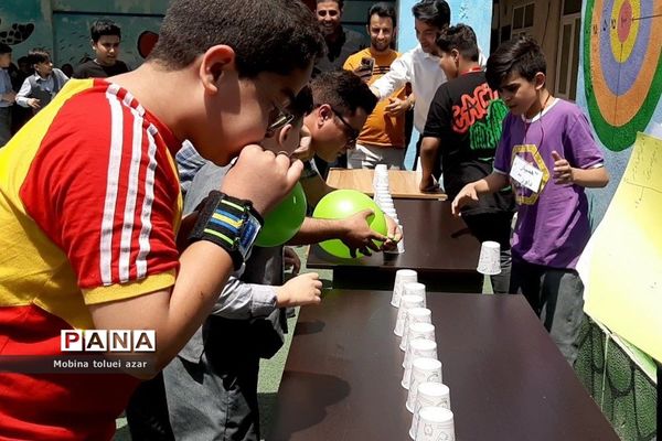 برگزاری مسابقه پدر و پسر در دبستان برهان علم ناحیه یک بهارستان