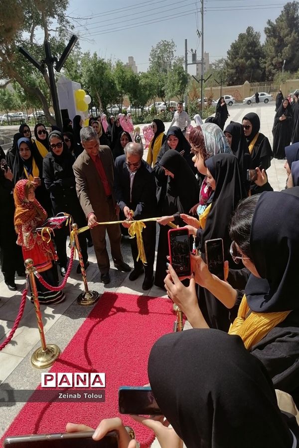 جشنواره مادر و دختری مدارس غیردولتی تمام نواحی مشهد‌الرضا