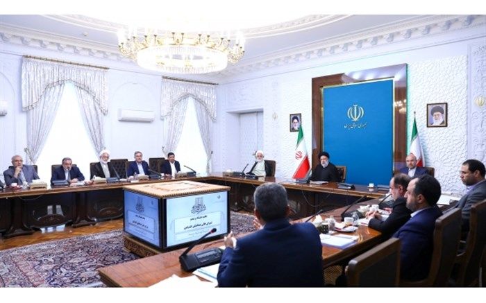 افزایش اختیارات ارزی بانک مرکزی با هدف ایجاد ثبات اقتصادی و حفظ ارزش پول ملی