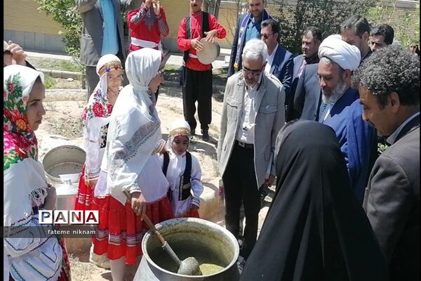 جشنواره بازی‌های بومی و محلی در شهرستان فاروج