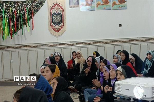 برگزاری مراسم ولادت حضرت معصومه در شهرستان قرچک