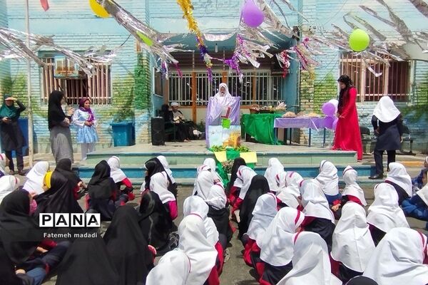 برگزاری جشن روز دختر در دبستان شهید‌موسی کلانتری‌ بهارستان 2