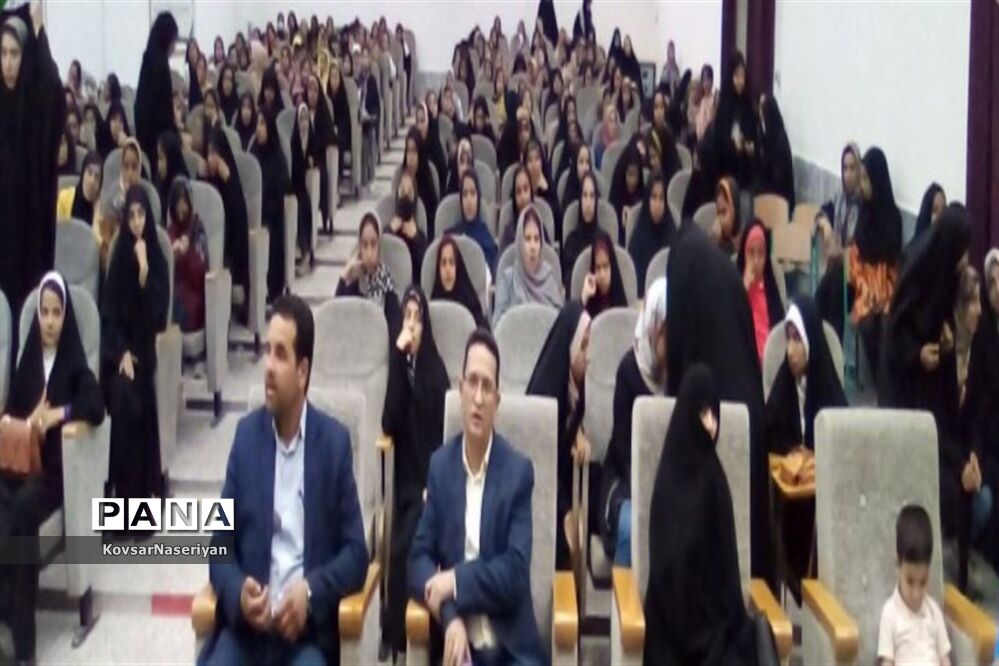 جشن روز دختر در شهرستان خلیل‌آباد