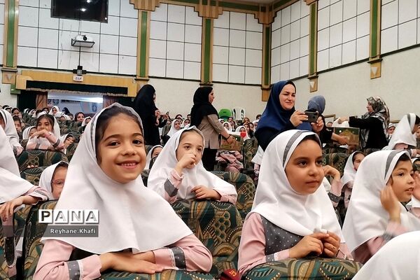 اجرای تئاتر لینالونا به‌مناسبت روز دختر