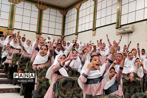 اجرای تئاتر لینالونا به‌مناسبت روز دختر