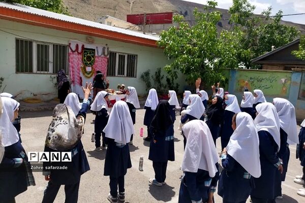 جشن روز دختر در مدارس رودهن