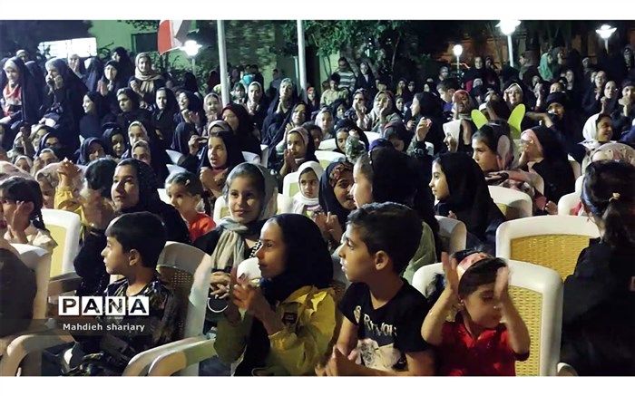 روایت شادی دختران پر انرژی نایین در جشن بزرگ روز دختر