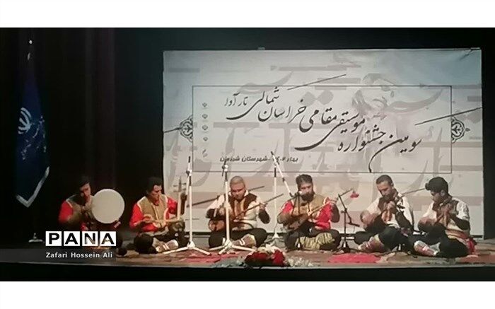 از موسیقی باید جهت پرورش روح و تکامل انسان‌ها استفاده شود