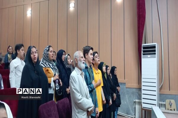 برگزاری محفل ادبی «شکوهِ خرد» در پاکدشت