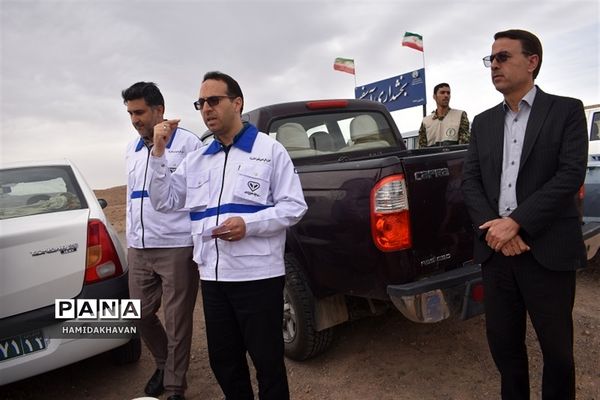 آغاز به‌کار اردوی جهادی‌  واکسیناسیون دامپزشکی در بهاباد