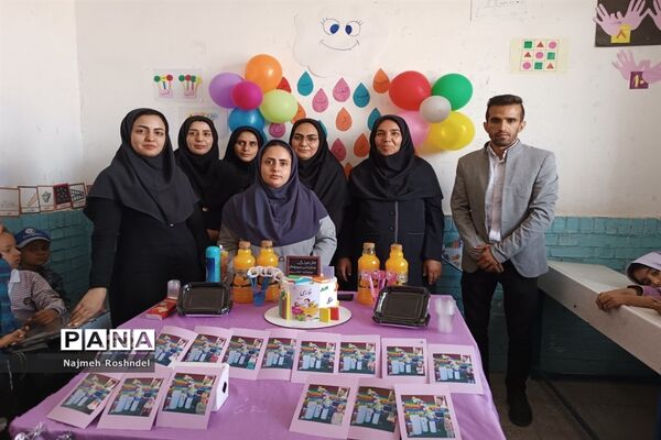 جشن الفبا کلاس اولی‌ها در دبستان سعیدی