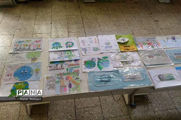 نمایشگاه آثار دانش‌آموزان با موضوع بهداشت و محیط زیست