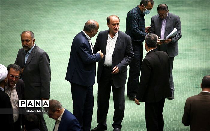 انتخابات مجلس‌ الکترونیکی برگزار می‌شود