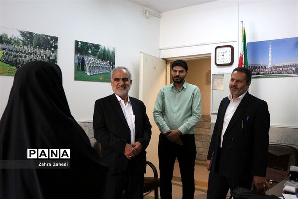 بازدید مدیرکل آموزش‌وپرورش استان مرکزی از سازمان دانش‌آموزی