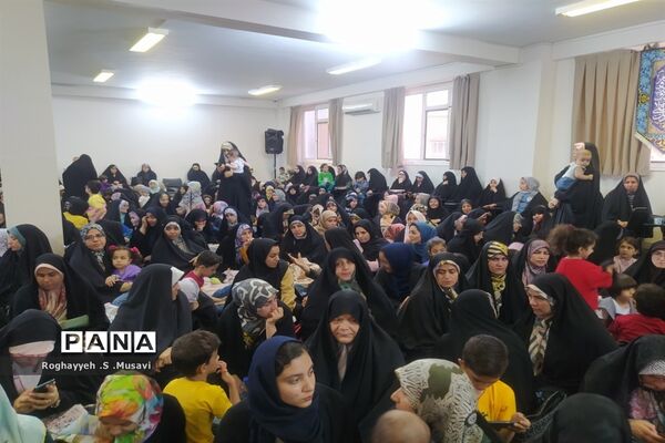 جشن «نیلوفرانه» ویژه مادران و دختران در قم