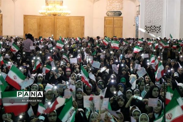 مراسم جشن دختران و دهه کرامت در حرم حضرت معصومه(س)