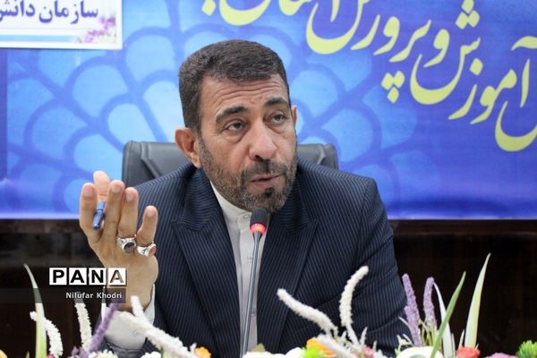 جلسه شورای برنامه‌ریزی سازمان دانش‌آموزی استان بوشهر