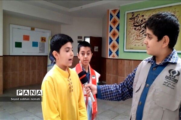 همایش تقدیر از برگزیدگان جشنواره‌های فرهنگی و هنری در سالن اجتماعات دبیرستان امام حسن مجتبی(ع)