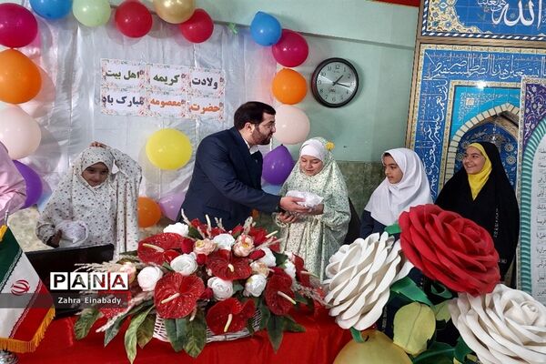 مراسم تقدیر از دانش‌آموزان فعال فرهنگی در ملارد