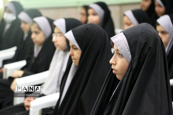 گرامیداشت روز دختر با حضور شهردار منطقه ۱۰