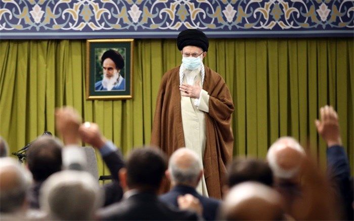 سرافراز وارد مجلس شدید، سرافراز خارج شوید