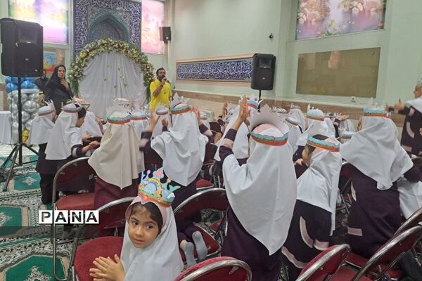 جشن الفبا در دبستان شهید اکبرلو  پاکدشت