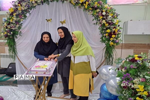جشن الفبا در دبستان شهید اکبرلو  پاکدشت