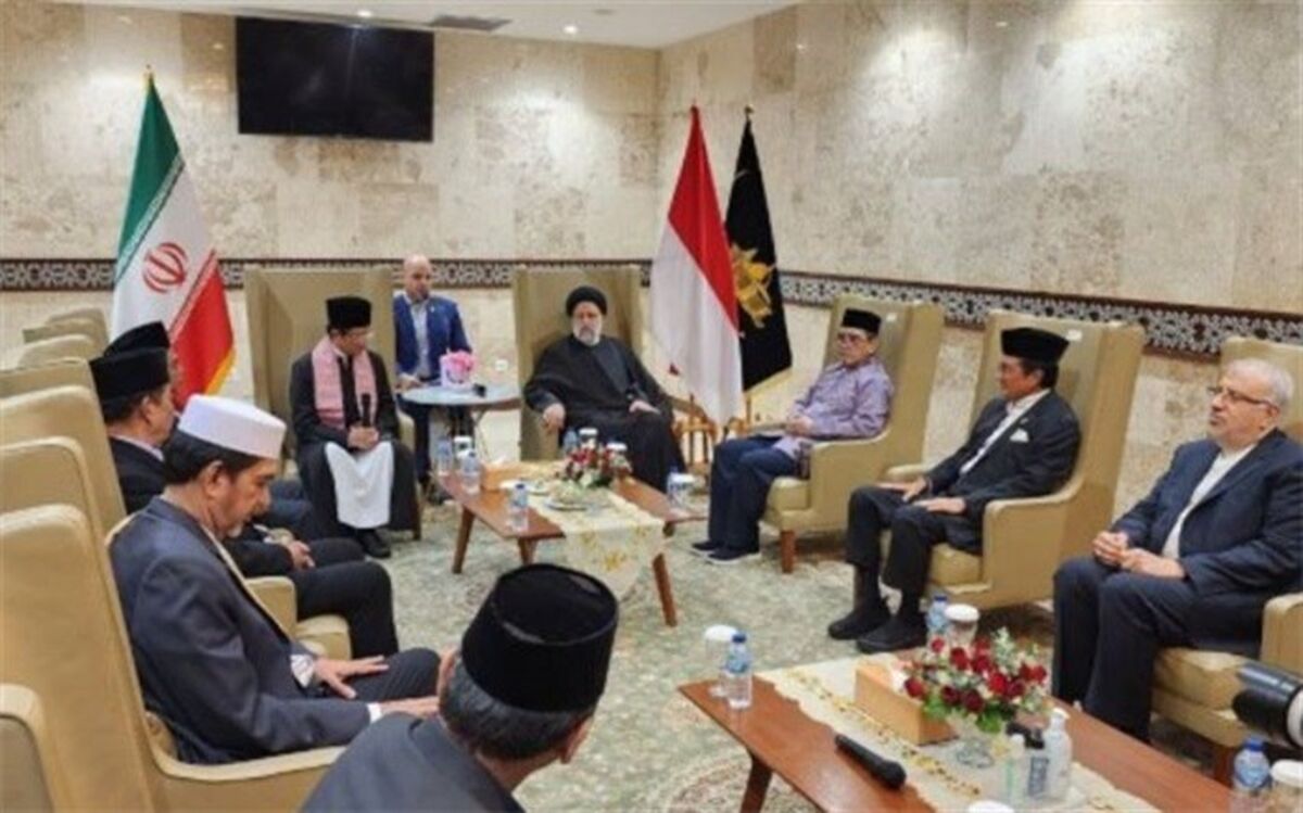 تنها راه صیانت از نسل جوان در برابر هجوم ضد فرهنگی غرب، گسترش معنویت و اخلاق است