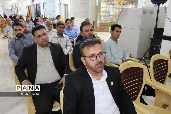 گرامیداشت چهل و یکمین سالروز آزادسازی خرمشهردر اداره‌کل آموزش و پرورش استان بوشهر