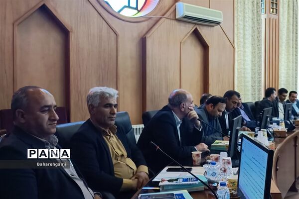 نشست روسای آموزش و پرورش با موضوع مدرسه حکمرانه اسلامی