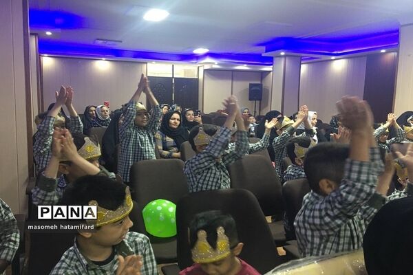 جشن الفبای مدرسه سعدی یک منطقه چهاردانگه