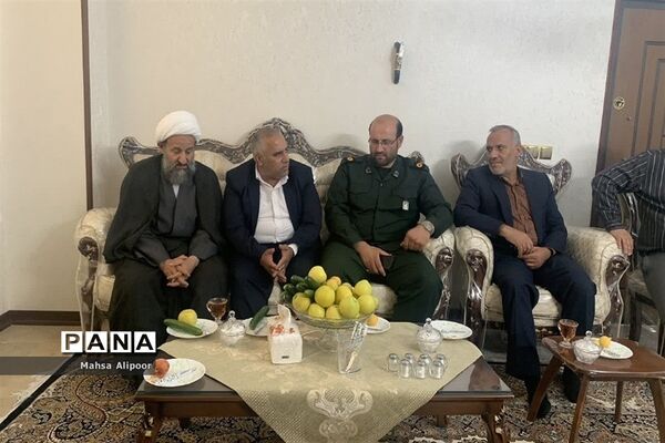 دیدار از خانواده‌های معظم شهیدان شهرستان قرچک