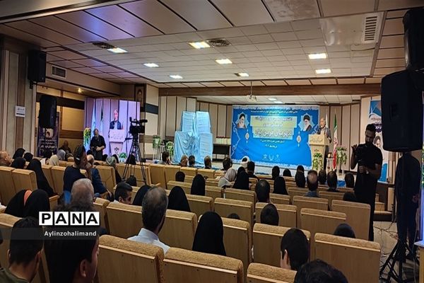 افتخار آفرینی دانش‌آموز خبرنگار پانا در مسابقات کشوری