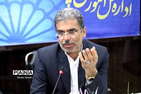 جلسه هم‌اندیشی طرح دانش‌آموز تراز انقلاب اسلامی در بوشهر