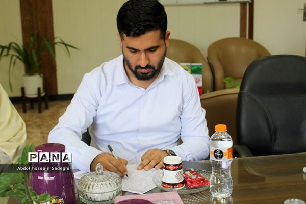 جلسه هماهنگی بزرگداشت سالروز ارتحال حضرت امام خمینی (ره) در بوشهر