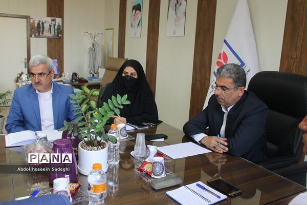 جلسه هماهنگی بزرگداشت سالروز ارتحال حضرت امام خمینی (ره) در بوشهر