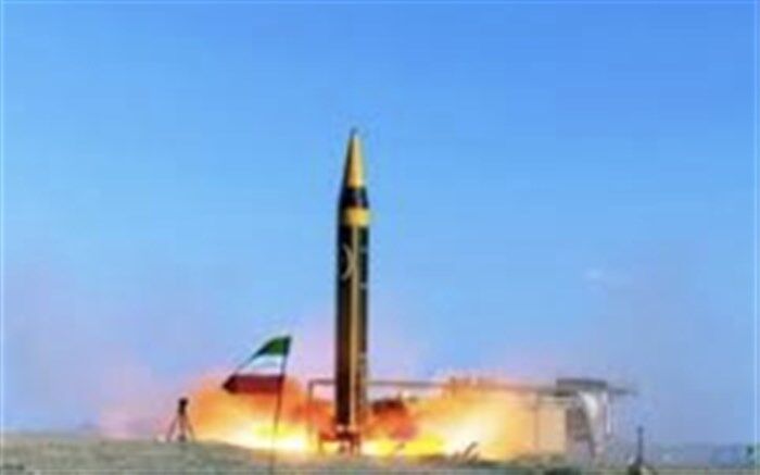 موشک راهبردی خرمشهر ۴ رونمایی شد