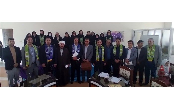 تجلیل از مربیان پیشتاز شهرستان خلخال