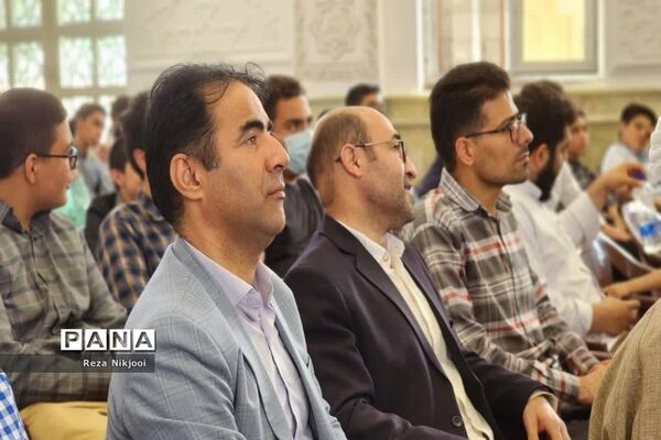 آیین اختتامیه مسابقات قرآن، عترت و نماز و جشنواره‌های فرهنگی و هنری ناحیه یک بهارستان