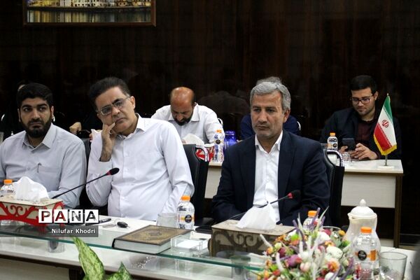 آیین تقدیر از فعالان حوزه معاونت آموزش متوسطه اداره کل  آموزش و پرورش استان بوشهر