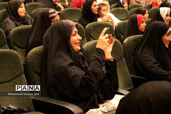 جشن دهه کرامت ویژه خانواده کارکنان صنعت آب و برق قم