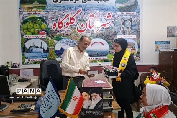 دیدار اعضای سازمان دانش‌آموزی گلوگاه با رئیس اداره میراث فرهنگی