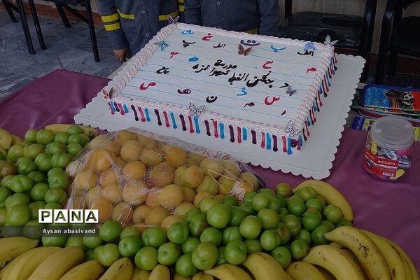 برگزاری جشن الفبا و پایان سال در مدرسه شهدای غزه شهرستان‌قرچک