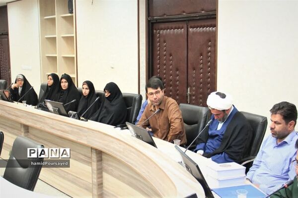تکریم و معارفه مسئول بسیج هنرمندان شهرستان ابرکوه