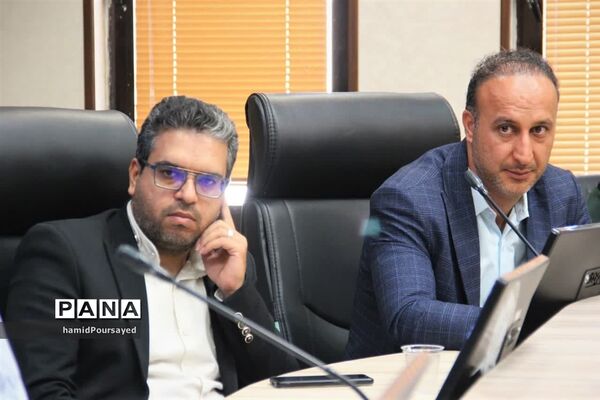 تکریم و معارفه مسئول بسیج هنرمندان شهرستان ابرکوه