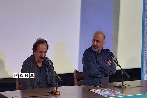 اکران مردمی مستند رضای رضوان در پردیس سینمایی مجتمع مهر کوهسنگی
